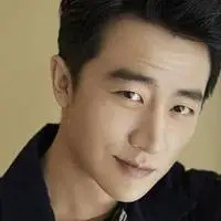 黄轩最帅的头像_微信头像图片大全