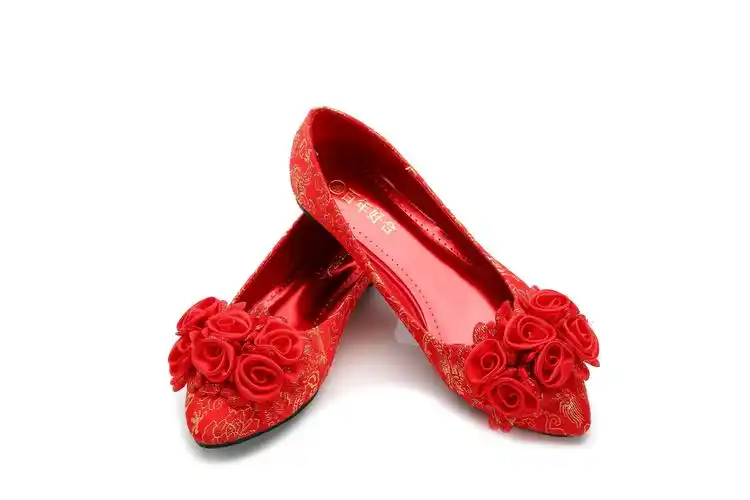 婚红色中式蕾丝绣花大码平底婚鞋新娘鞋结婚