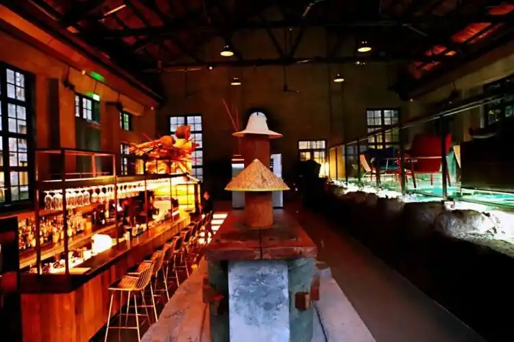 爆改老厂房漓江之畔住入阳朔糖舍幸福感猛翻倍