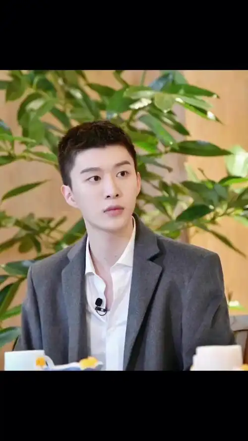 【面相解读】范丞丞的面相