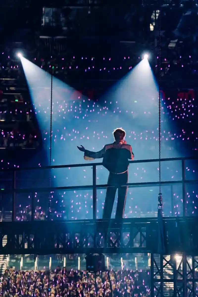 王源#王源客厅狂欢巡演 #绿海 好好看06 - 抖音