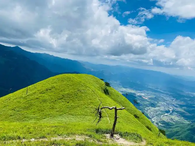 高山草甸星空日出云影仙踪游历记