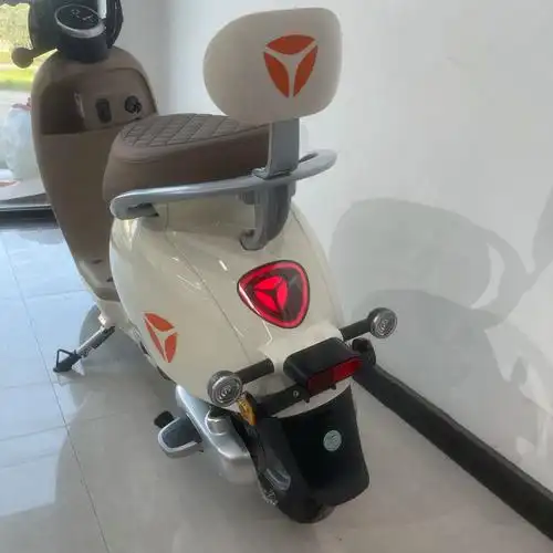 亲测~雅迪电动车dg6 新国标电动车大电池长续航支持控