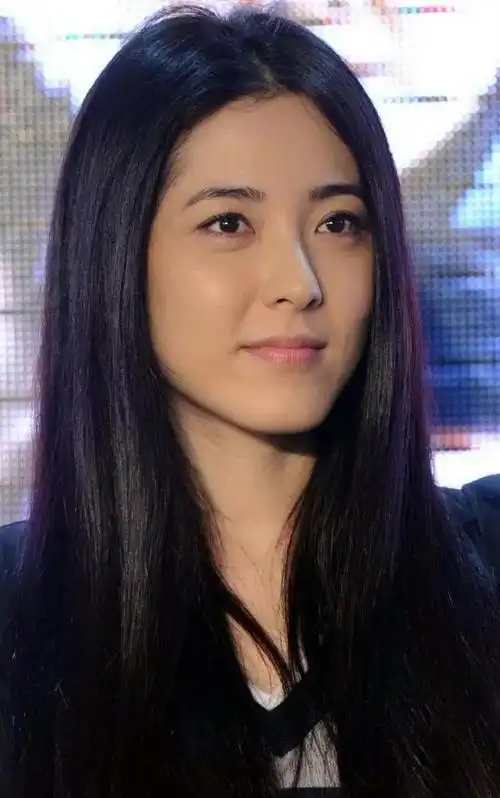 保剑锋一句话竟成为曾黎的高级黑,曾黎到底算不算顶级大美女?