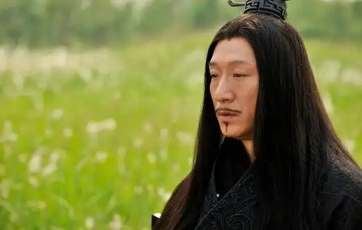 孙红雷在《战国》里的形象孙红雷在《战国》里的形象新浪娱乐讯 古装