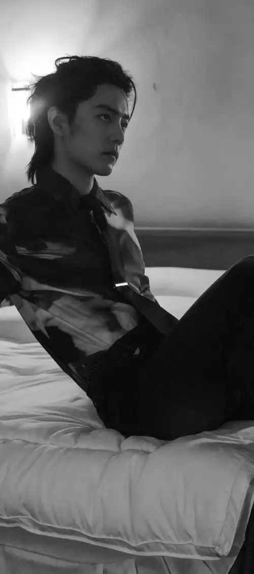 肖战台版gq封面大片