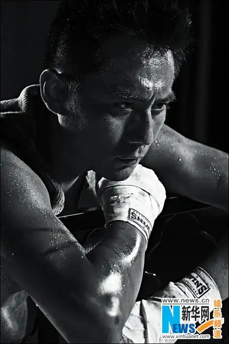 高清图刘烨变身拳坛硬汉近身搏斗霸气