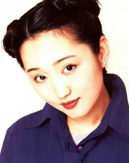 50岁的杨钰莹为何无人娶?