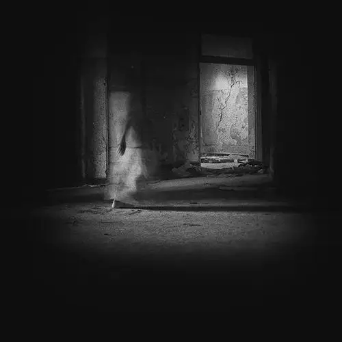 美图鉴赏andofuchs的孤独黑白影像