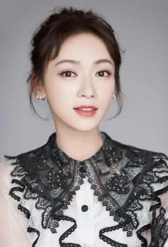 吴谨言轻甜养眼写真图片712