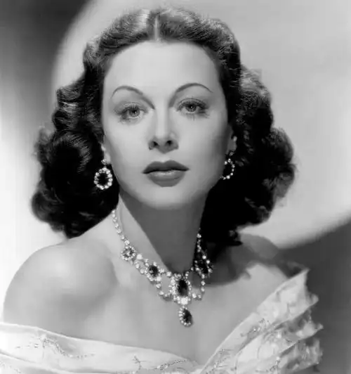 绝色佳人费雯丽和海蒂拉玛美得像双胞胎却都在爱情里吃尽苦头