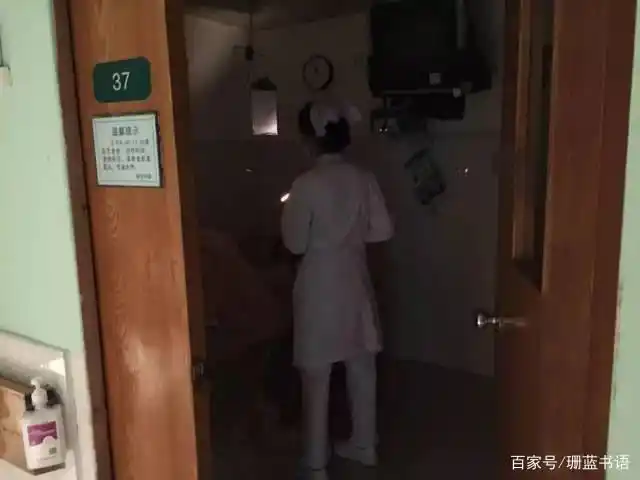 护士夜班巡视病房注意哪些才能避免工作中的失误