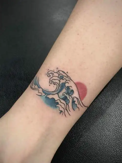 海浪_纹身图案手稿图片_朱子遥的纹身作品集