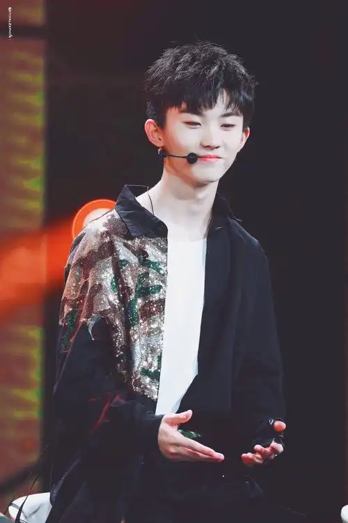 tf家族/台风少年团/马嘉祺