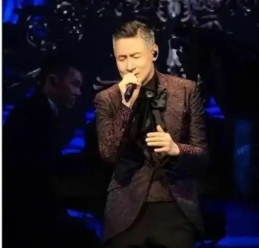 张学友演唱会惊现"假唱"风波,粉丝力挺歌神:真实失误非假唱|金曲奖|古