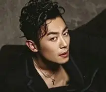 型男朱亚文帅气写真