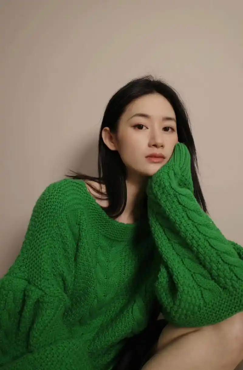 郭晓婷  高跟凉鞋美腿