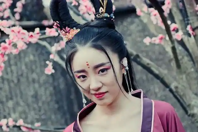 大梦聊斋上映林有有出演婴宁身为女主却活不过20分钟