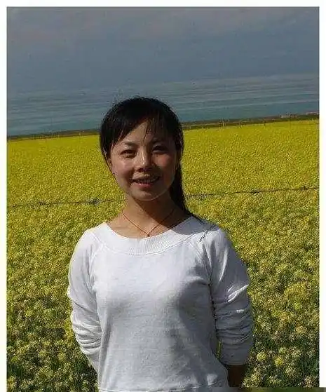 优秀演员王二妮,放弃名利回农村下地放牛,如今又重新复出_舞台_草根