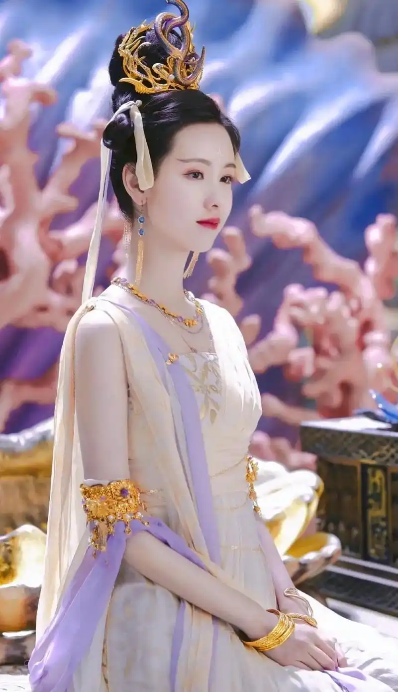 杀～    #面若观音心如蛇蝎 #陈都灵古装 #天欢 - 抖音