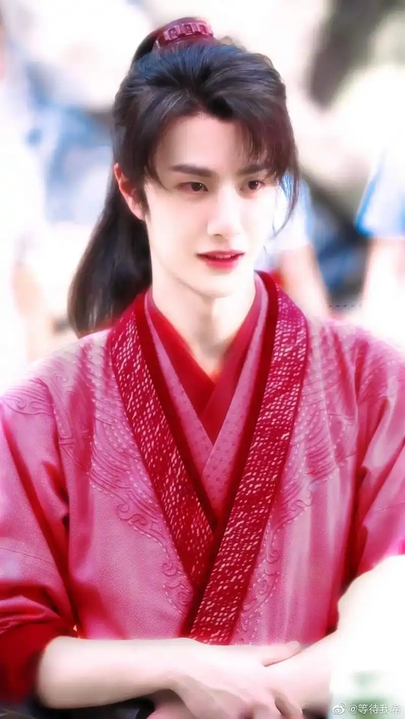 古装剧红衣美学 肖战 王一博 龚俊 成毅 罗云熙 许凯 鹿 - 抖音