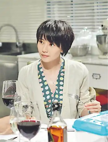 高圆圆《单身男女》.图片来源:香港"明报"