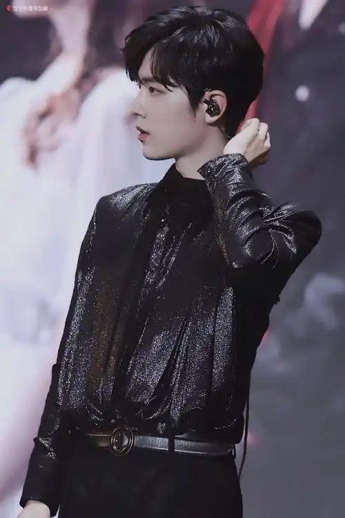 190921 陈情令泰国见面会#肖战平安喜乐#  甜甜的笑好帅啊,360度无亖