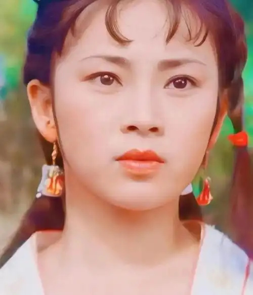 李连杰前妻黄秋燕和李智一样古怪