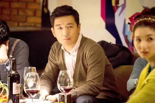 《谎言西西里》新预告曝光邢佳栋化身守护者陷入两