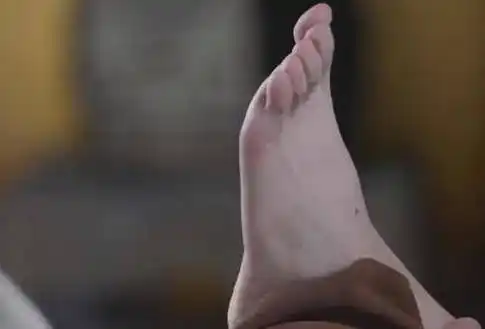 我们都知道脚底其实是很敏感