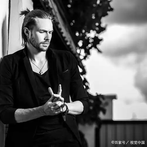 14种男士长发型–长发的时尚发型!