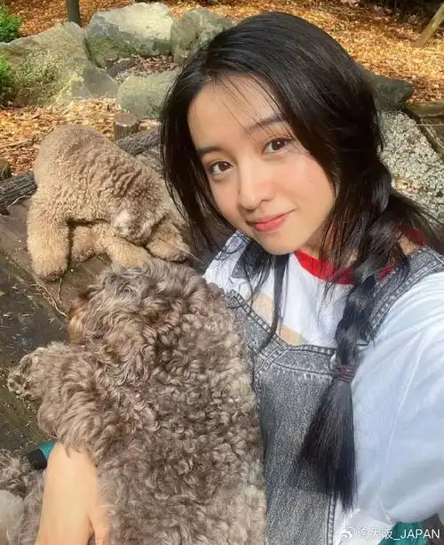 木村拓哉小女儿真的脱了?与冰岛帅气男演员激吻上演床戏,疑似还全裸