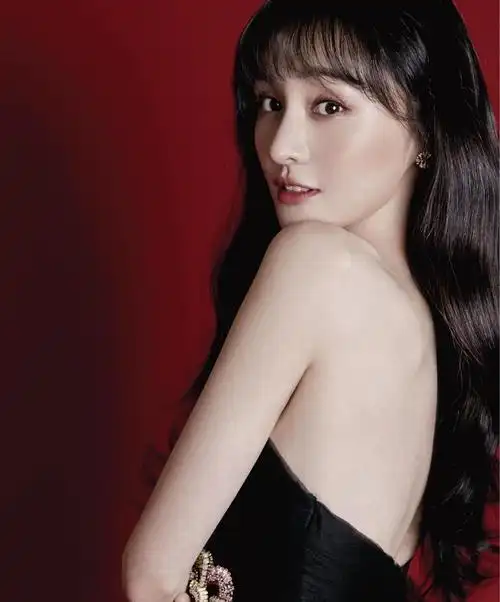 郑爽自带热搜体质的女艺人