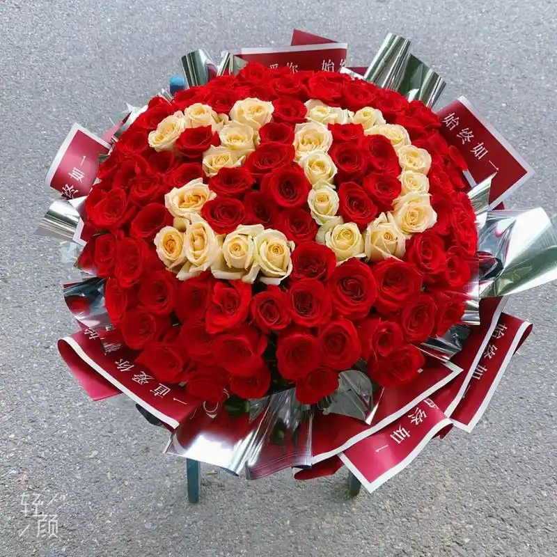 结婚20周年纪念日花束99朵