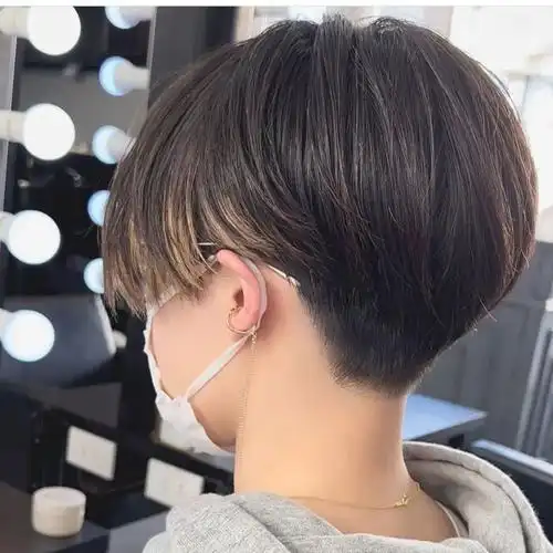 天热剪掉长发就像换张脸这几种短发美爆了