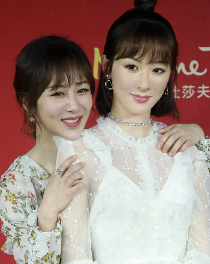 蜡像同框,杨幂杨颖一眼就能看穿,唯独杨紫的傻傻分不清