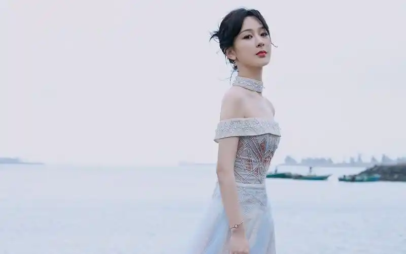 杨紫仙气性感桌面壁纸-美女壁纸-高清美女图片-第6图-娟娟壁纸