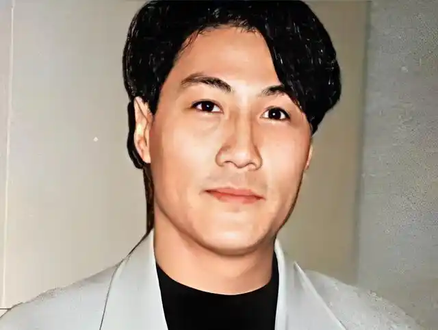 林国斌周星驰来找我演大师兄让我掀开衣服看看我的腹肌