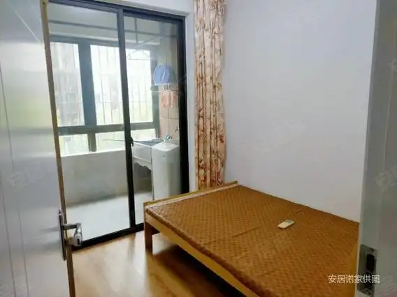 金山公园蔚蓝广场旁葛屿新苑通透看房方便