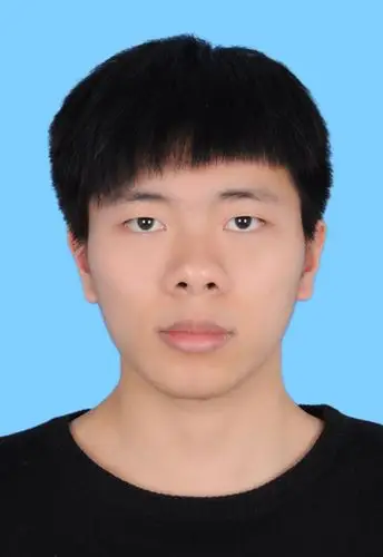 求ps高手把我的大一寸证件照改成小二寸,在线等!