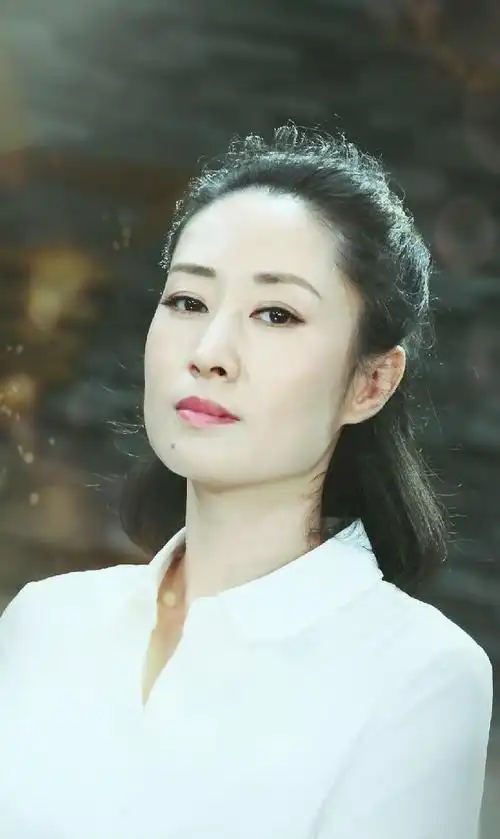 刘敏涛演技炸裂,嫁入豪门七年,离婚后重返荧屏!