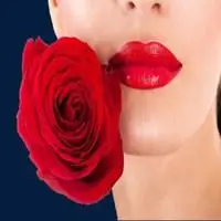 红唇鲜花美女微信头像_微信头像图片大全