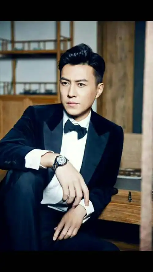 贺涵只应天上有,人间处处是白光啊!