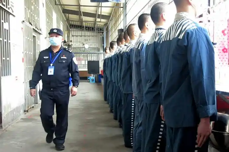 七个关键词揭秘罪犯的入监时刻