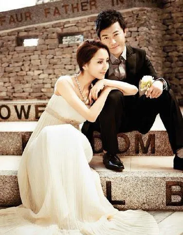 佟丽娅和陈思成结婚照