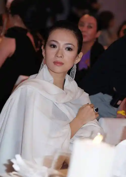 章子怡汪峰丰富的感情史,告诉我们这样一个道理_葛荟婕_经历_人际关系