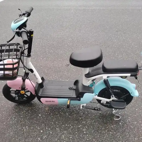 身为一个买电动车都要分期付款的穷鬼,一个高中三年吃方便面从来没中