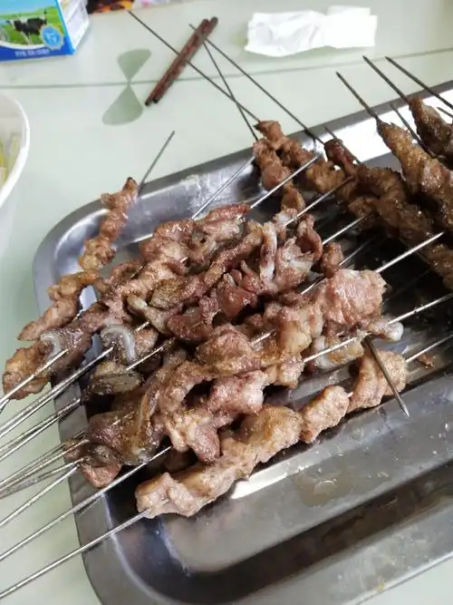 吃烧烤还是自己烤的有感觉
