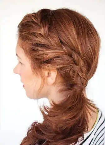 活力四射的减龄侧编发,让你越活越年轻