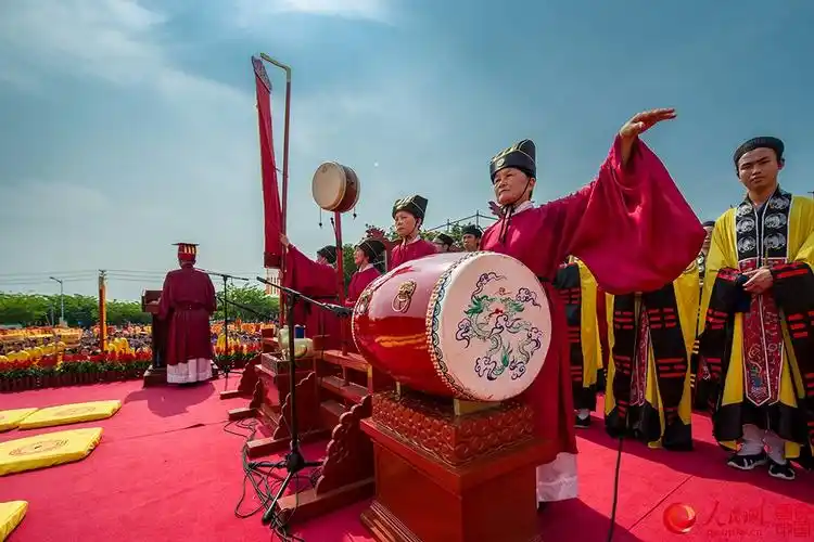 "八佾(yi)舞"是中国古代规格最高的祭祀舞蹈,是中华传统礼教的重要